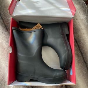 Chooka Mid Calf Rain Boot